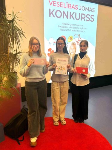 WhatsApp-Image-2025-12-01-at-12 37 01